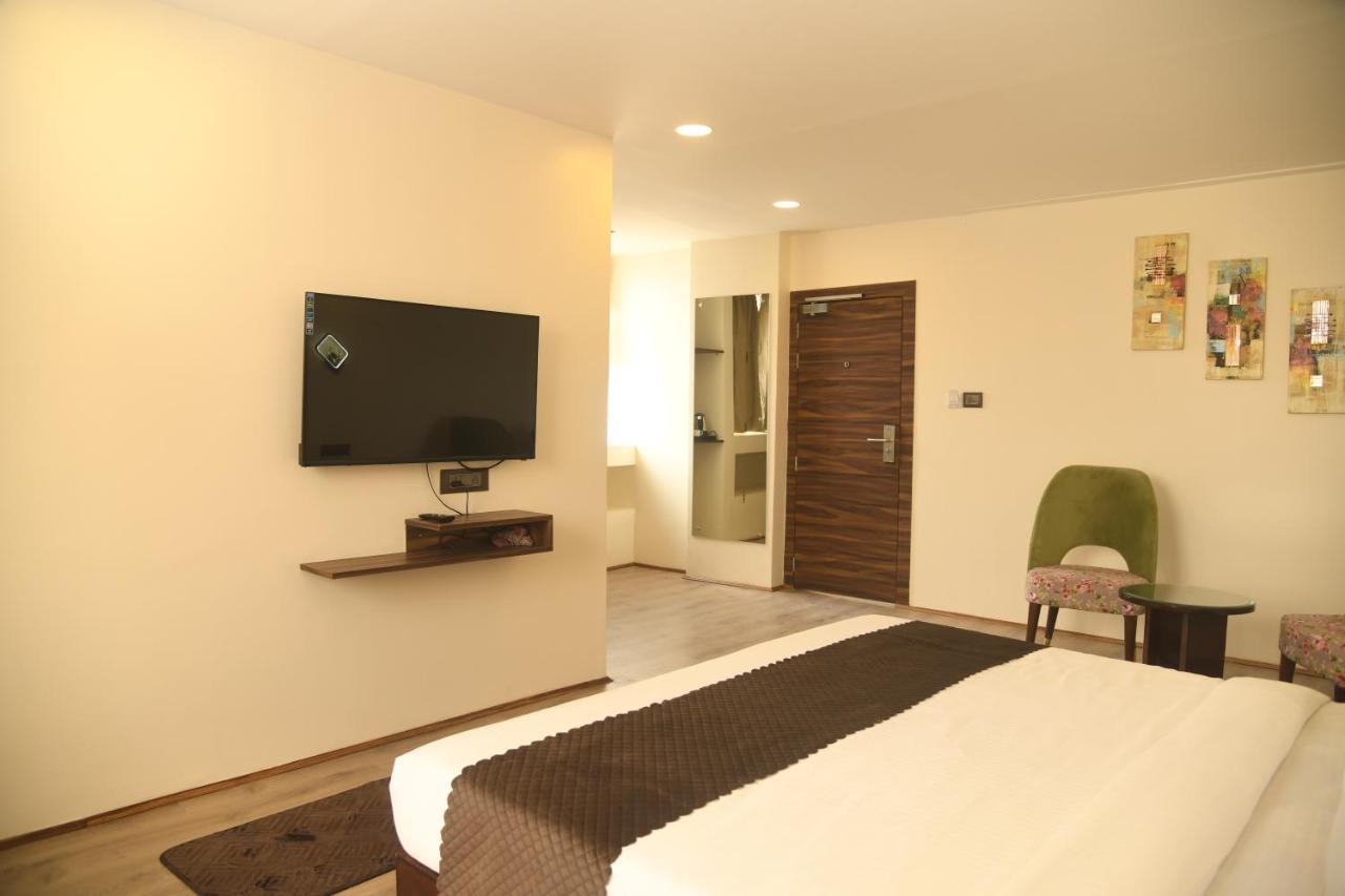 Cloud Social Hotel Shillong Exterior photo